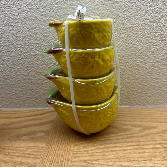 Rae Dunn Lemon measuring cups - Picture 2 of 2